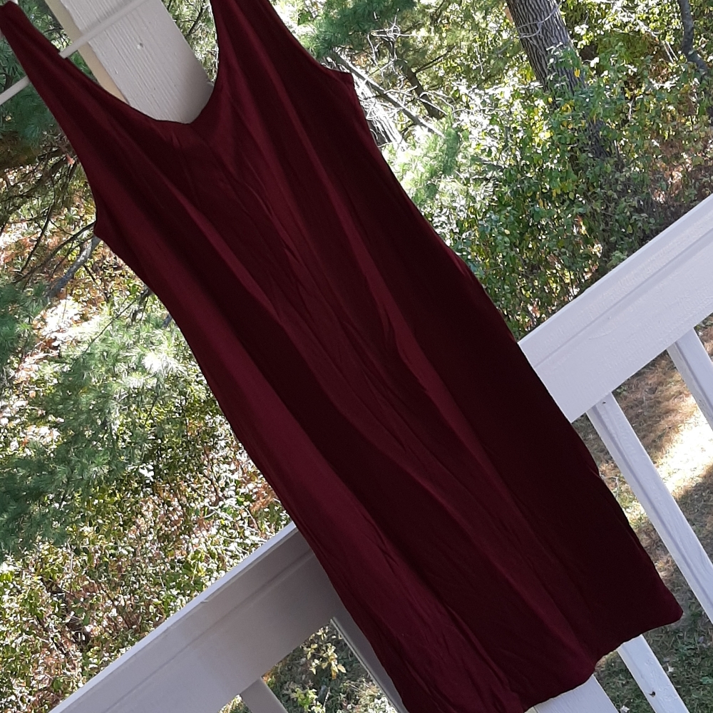 YUMMY MAROON DRESS L😘